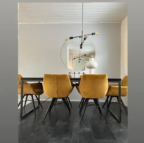 公寓 Omakotitalo Rauhallisella Sijainnilla Laehellae Keskustaa Maksuton Pysaekoeinti Ja Puusauna 海门林纳